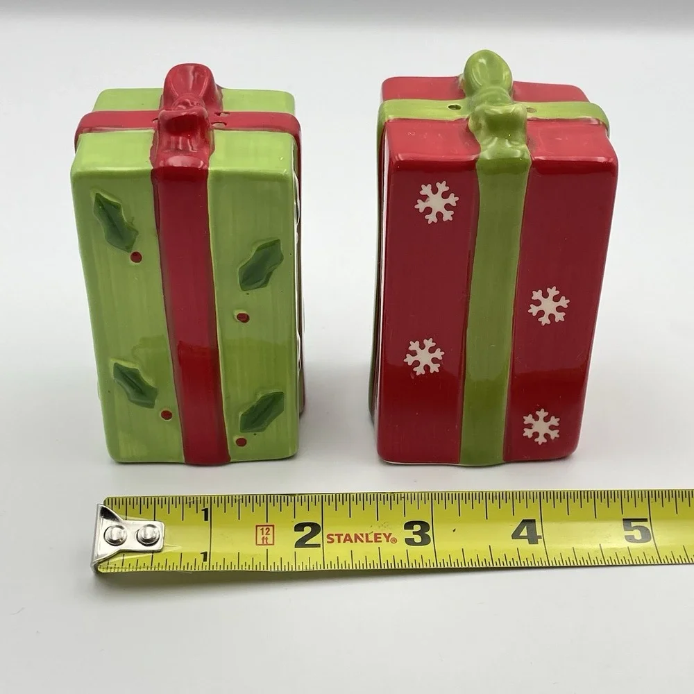 N/A festive ceramic